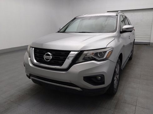 Used 2020 Nissan Pathfinder SL image 15