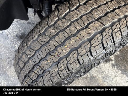 New 2026 GMC Canyon Elevation w/ Convenience Package image 29