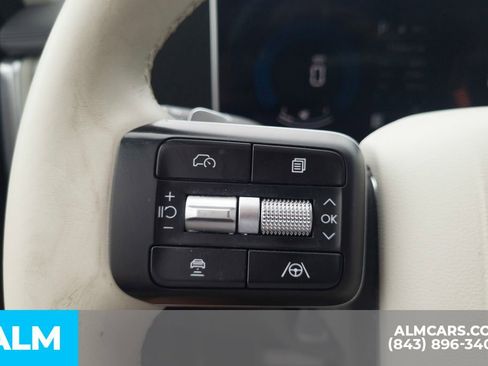 Used 2024 Hyundai Santa Fe SE image 32