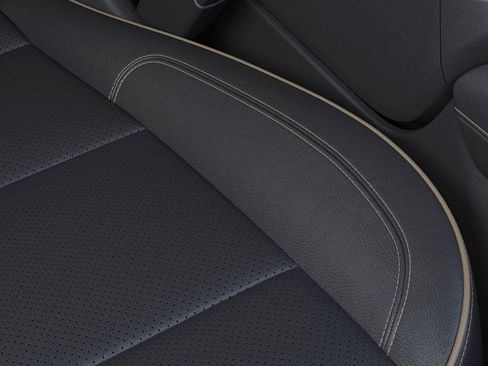 New 2025 Chevrolet Suburban Premier image 21