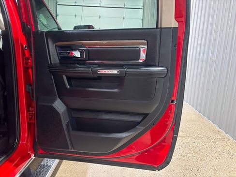 Used 2016 RAM 2500 Laramie w/ Convenience Group image 29