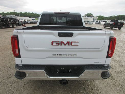New 2026 GMC Sierra 1500 SLT w/ SLT Premium Plus Package AWD/4WD image 5