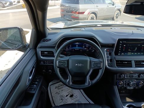 Used 2024 Chevrolet Tahoe RST w/ Luxury Package AWD/4WD image 22