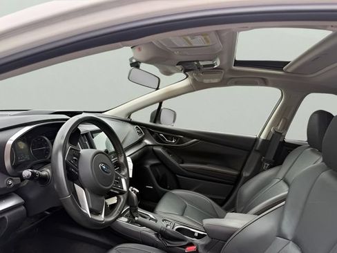Used 2020 Subaru Crosstrek 2.0i Limited w/ Moonroof Package w/Navigation AWD/4WD image 9