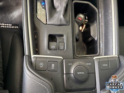 Used 2024 Toyota Grand Highlander Limited image 18