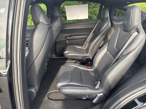 Used 2022 Tesla Model X AWD/4WD image 29