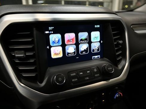 Used 2019 GMC Acadia SLT image 16