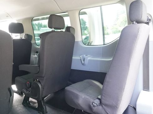 Used 2017 Ford Transit 350 XLT RWD image 24