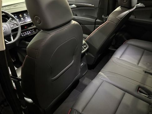 Used 2023 Buick Envision Essence w/ Sport Touring Package image 32