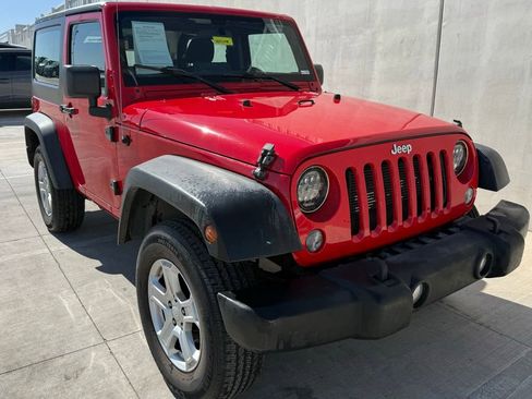 Used 2015 Jeep Wrangler Sport AWD/4WD image 4