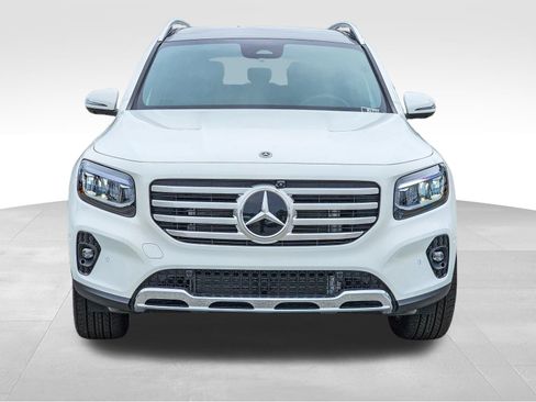 New 2026 Mercedes-Benz GLB 250 4MATIC image 2
