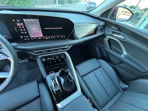 New 2025 Audi Q5 Prestige image 15