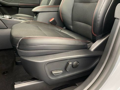 New 2025 Ford Escape ST-Line w/ Tech Pack #1 image 17