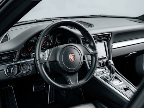 Used 2014 Porsche 911 Carrera image 35