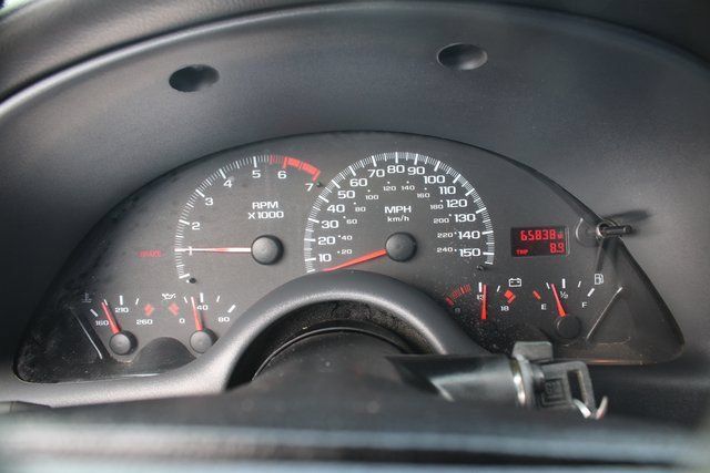 Used 1998 Chevrolet Camaro Z28 w/ Sport Appearance Pkg RWD image 21