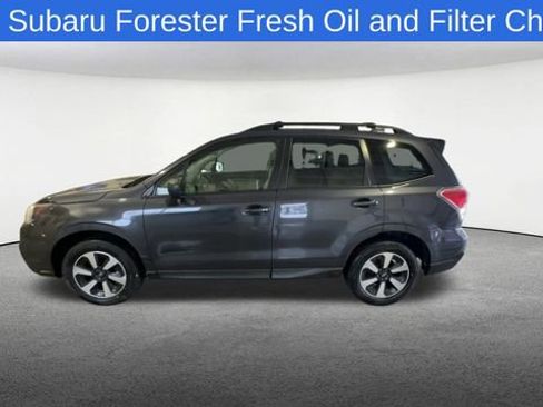 Used 2017 Subaru Forester 2.5i Premium w/ All-Weather Package image 6
