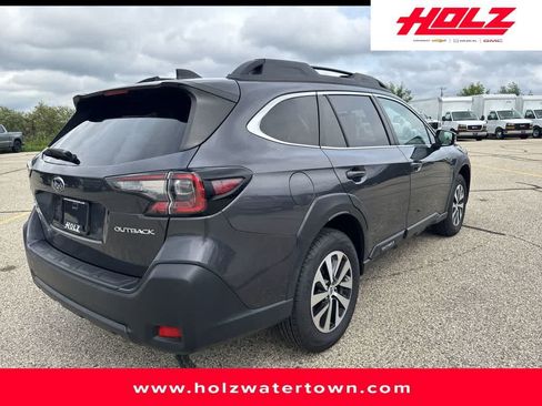 Used 2024 Subaru Outback Premium AWD/4WD image 5