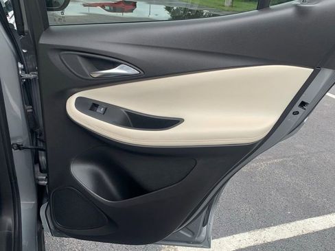 Used 2024 Buick Encore GX Avenir w/ Avenir Convenience Package image 14