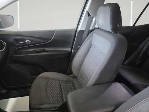 Used 2022 Chevrolet Equinox LT AWD/4WD image 22