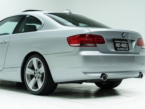 Used 2008 BMW 335i Coupe w/ Premium Pkg image 19