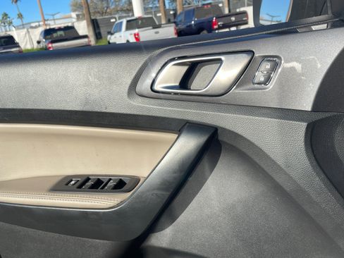 Used 2022 Ford Ranger Lariat w/ Equipment Group 501A High image 16