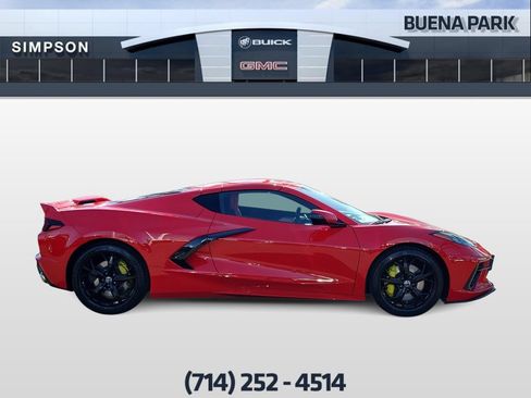 Used 2020 Chevrolet Corvette Stingray Preferred Cpe w/ 2LT Preferred Equipment Group RWD image 9