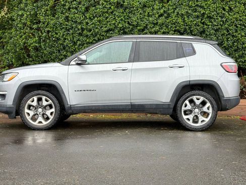 Used 2019 Jeep Compass Limited image 7