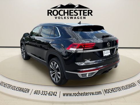 Used 2023 Volkswagen Atlas Cross Sport SEL Premium R-Line AWD/4WD image 4