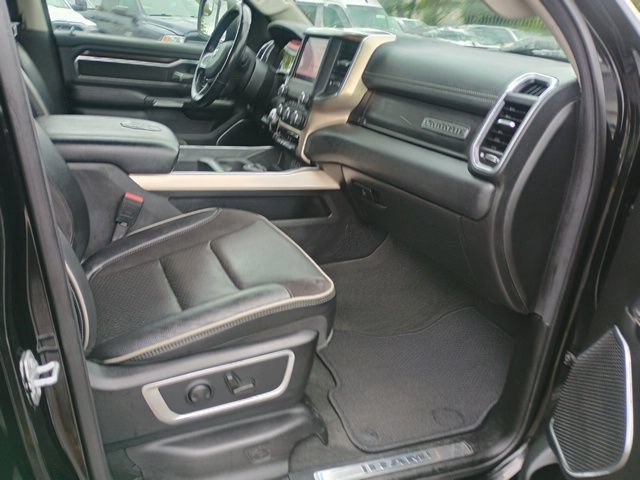 Used 2022 RAM 1500 Laramie AWD/4WD image 16