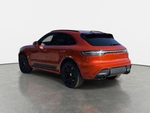 Used 2022 Porsche Macan GTS w/ Sport Chrono Package AWD/4WD image 5