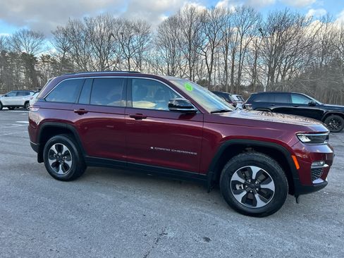 Used 2023 Jeep Grand Cherokee 4WD 4xe w/ MOPAR Finishing Package image 3