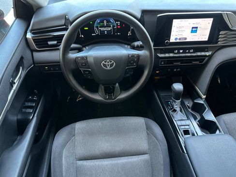 Certified 2025 Toyota Camry LE FWD image 14