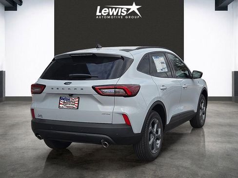 New 2026 Ford Escape ST-Line w/ Tech Pack #1 AWD/4WD image 4