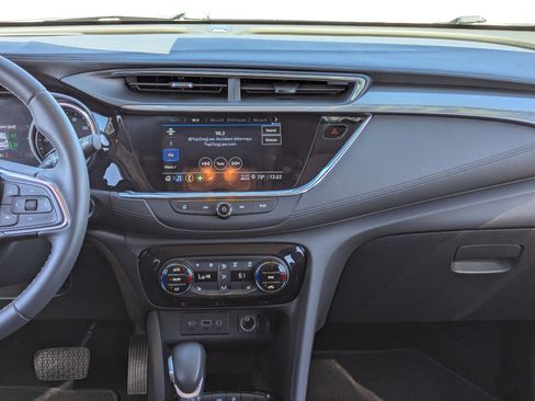 Certified 2023 Buick Encore GX Select image 17