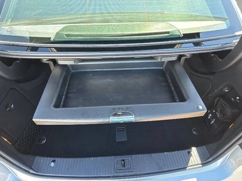 Used 2014 Mercedes-Benz E 350 Sedan image 54