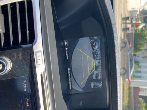 Used 2015 Honda Accord EX-L image 39