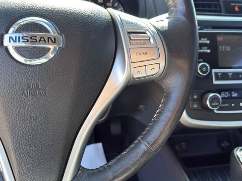 Used 2017 Nissan Altima 2.5 SL FWD image 12
