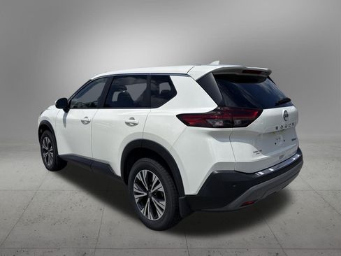 Used 2023 Nissan Rogue SV AWD/4WD image 3
