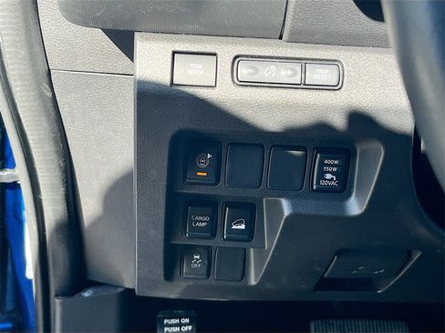 Used 2024 Nissan Frontier SV w/ SV Convenience Package image 10