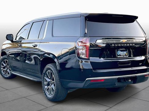 Used 2023 Chevrolet Suburban LT image 11