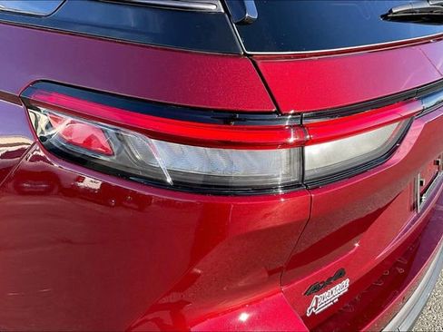 New 2026 Jeep Grand Cherokee Limited AWD/4WD image 25