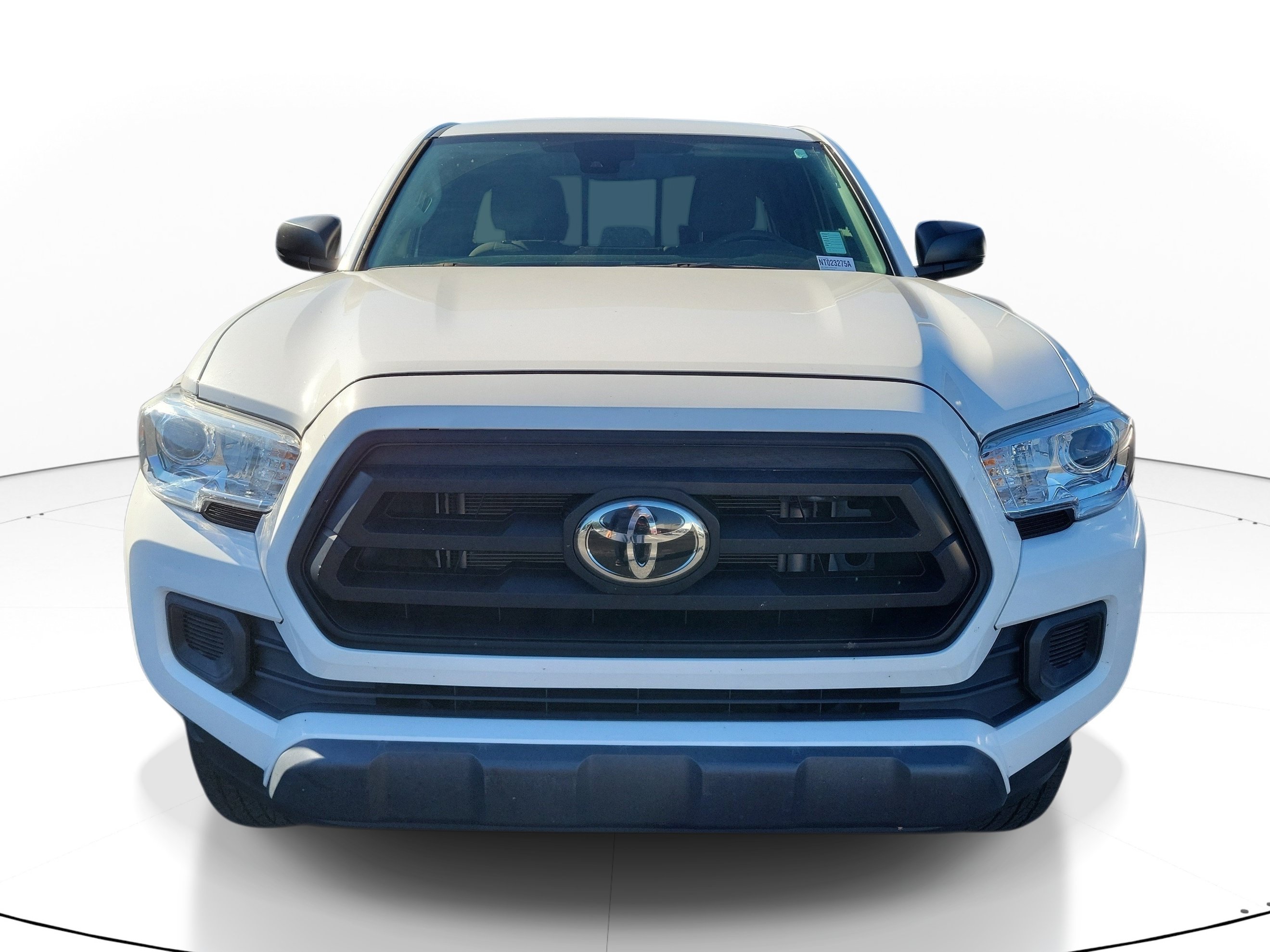 Used 2022 Toyota Tacoma SR w/ SX Package RWD image 2