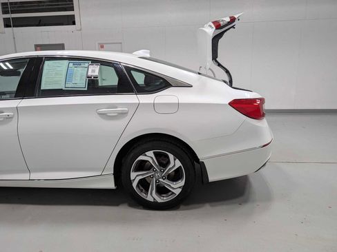 Used 2020 Honda Accord EX-L image 11