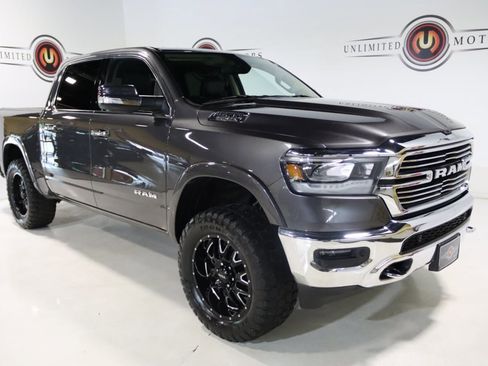 Used 2019 RAM 1500 Laramie image 69