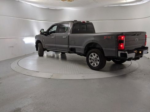 New 2025 Ford F350 Lariat w/ Lariat Ultimate Package image 4