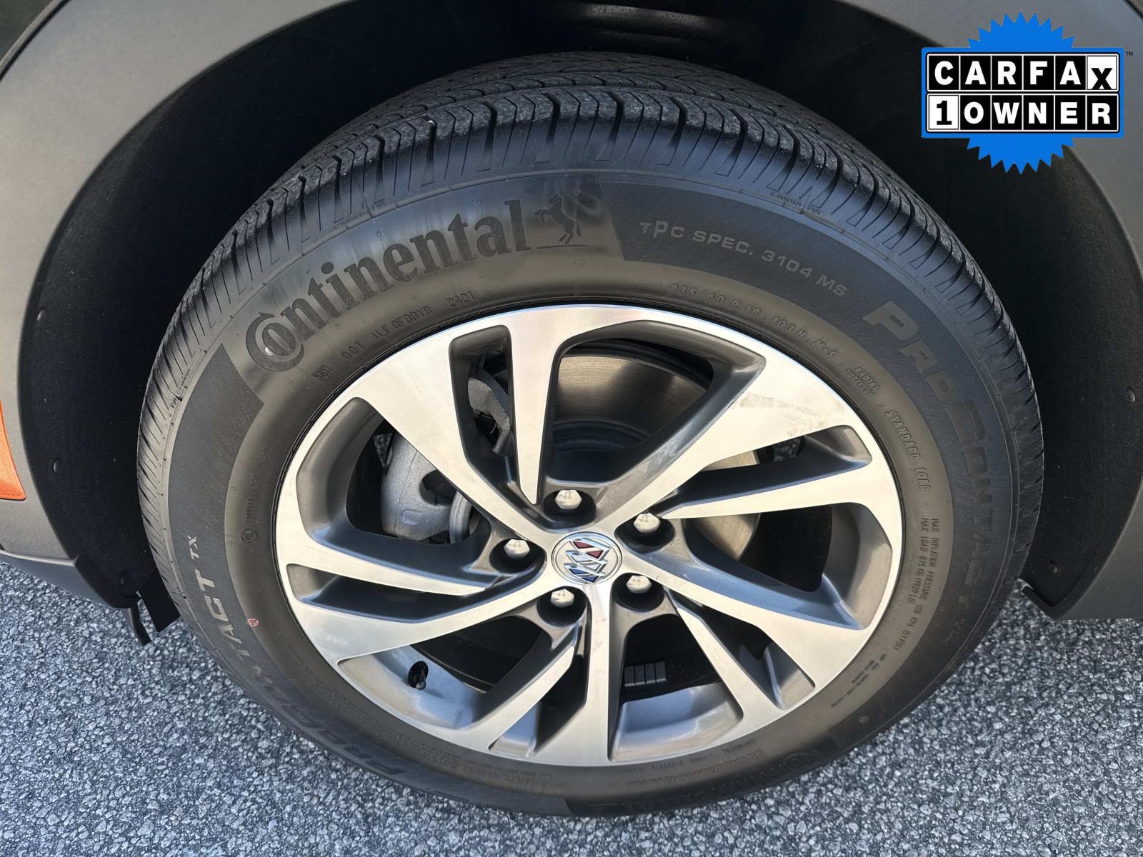 Used 2022 Buick Envision Essence w/ Safety Package FWD image 11