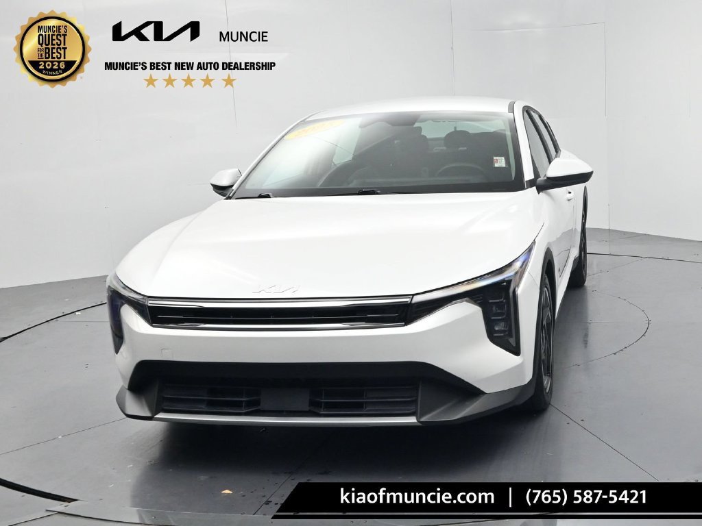 Used 2025 Kia K4 EX FWD image 3