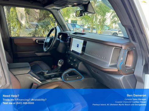 Used 2022 Ford Bronco Outer Banks AWD/4WD image 15