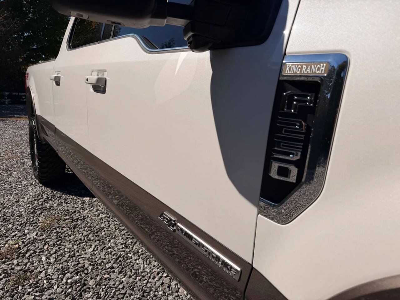 Used 2019 Ford F250 King Ranch w/ King Ranch Ultimate Package AWD/4WD image 10