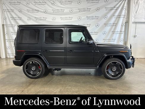 Used 2025 Mercedes-Benz G 63 AMG 4MATIC image 2